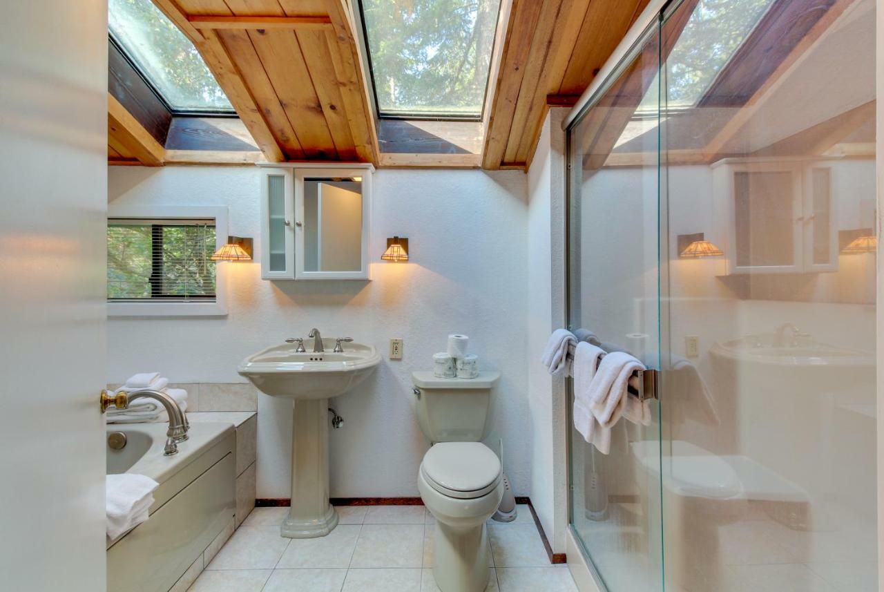 Lopez Island Hunter Bay Waterfront Home מראה חיצוני תמונה